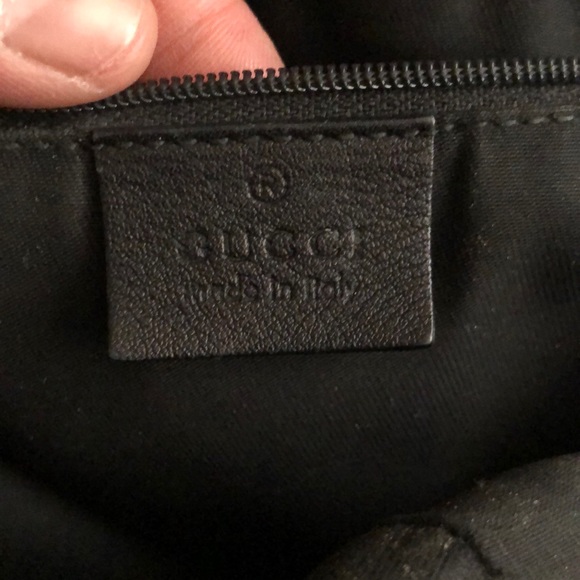 Black Gucci Handbag - Picture 3 of 4